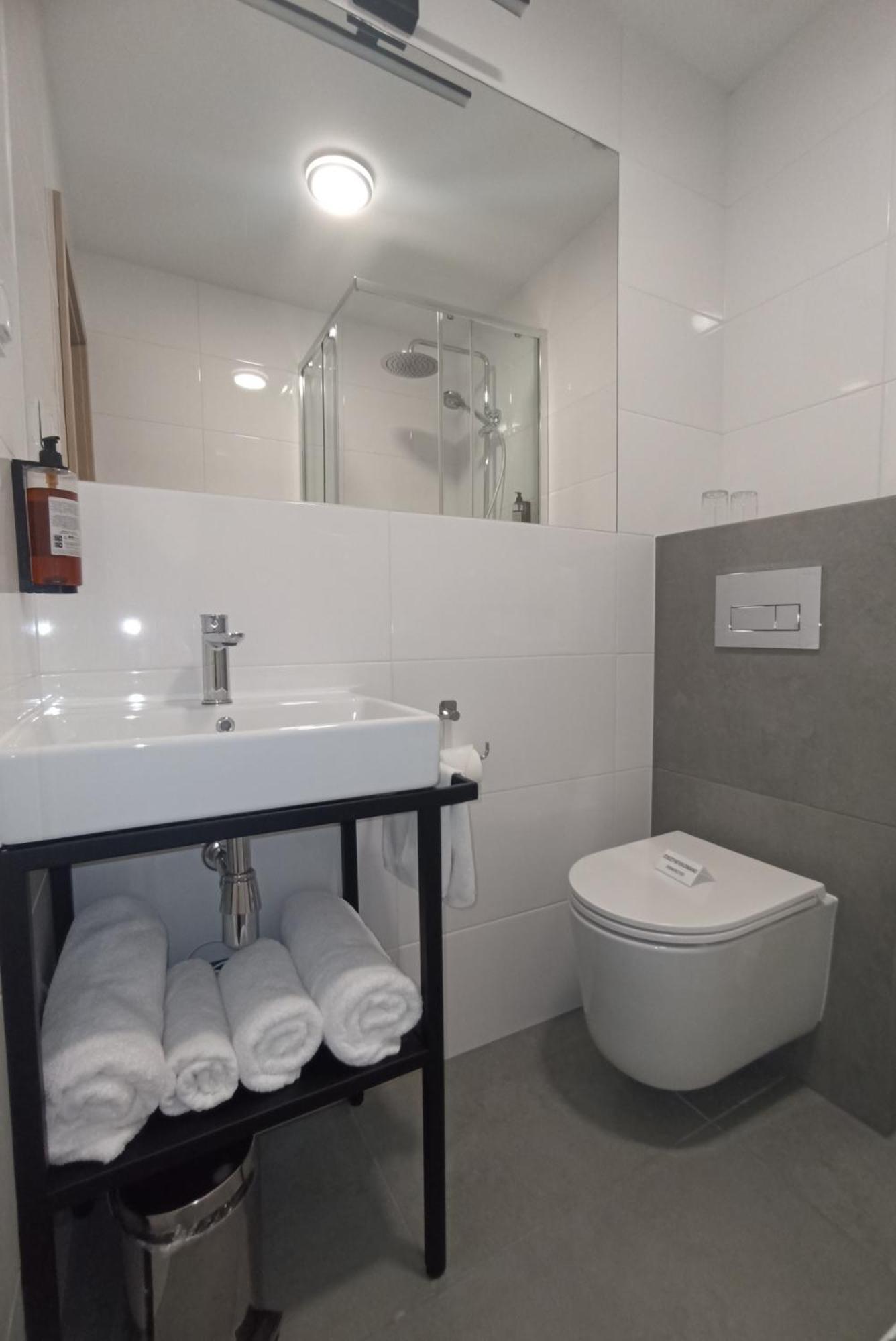 Hotel Pietrak Wągrowiec Quarto foto